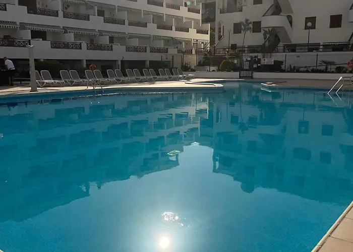 De 1 En Victoria Court 2 Cristianos. Los Cristianos (Tenerife)